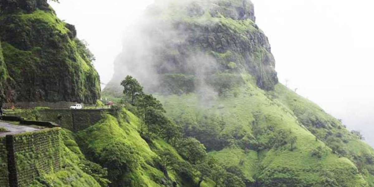 Maharashtra Government partners with Airbnb to promote Hidden Destinations!